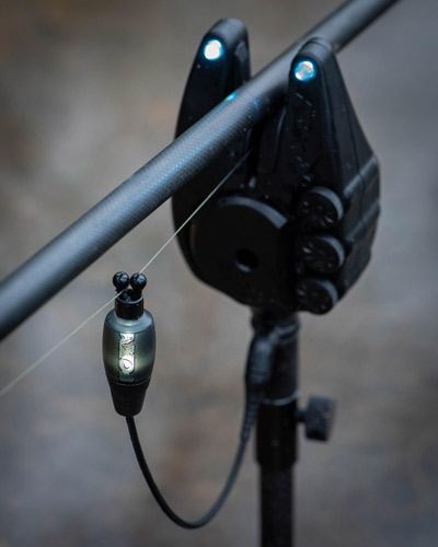 Fox Black Label Dinky Halo Bobbin Hanger  - description 21