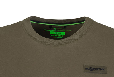 Sweat Korda Patch Crewneck Dark Olive - description 01