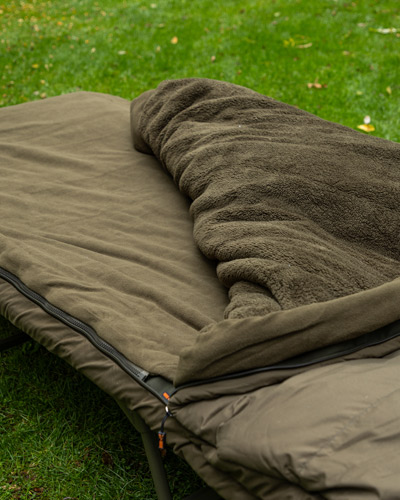 Bed Chair Fox Flatliner X MF Sleep System 8 pieds 5 saisons - description 18