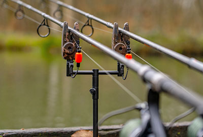 Coffret Fox Centrale 2 Détecteurs Mini Micron X Camo -Hameçons Soldes Boutique 58e298d059d7d60a44deda4df9ba81844e703971 203928amb2