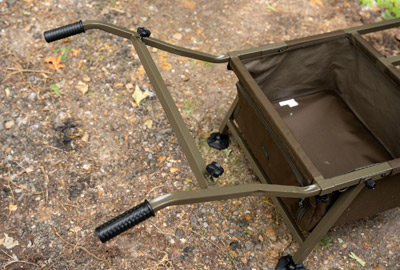 Chariot Avid Carp Transit Essentials - description 09