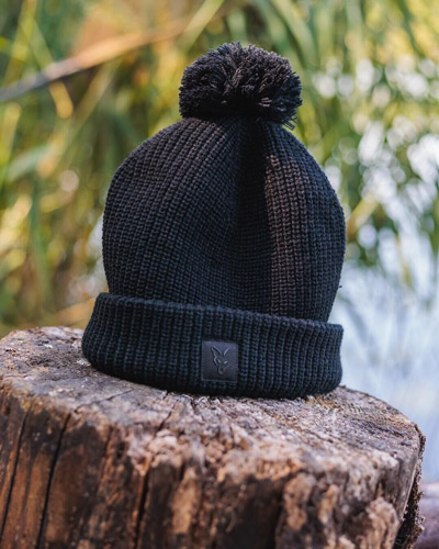 Bonnet Fox Black HD Bobble - description 06