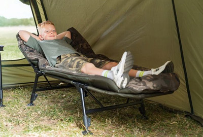 Bed Chair Nash Indulgence Junior SS Camo 4 pieds 4 saisons - description 01