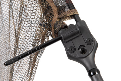 Epuisette Fox Lever-Lok Landing Net 42'' manche 2 parties - description 08