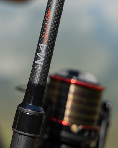 Ensemble Starbaits M4 Limited Edition 50mm 13' 4lbs TR 10000 (les 4) - description 10