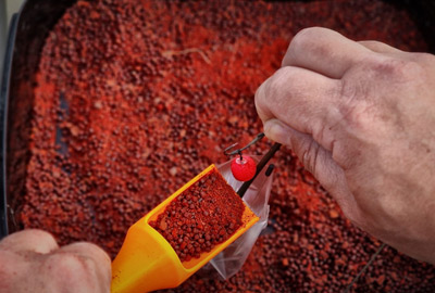 Pelle Bait Boat Pod PVA Bag Scoop - description 05