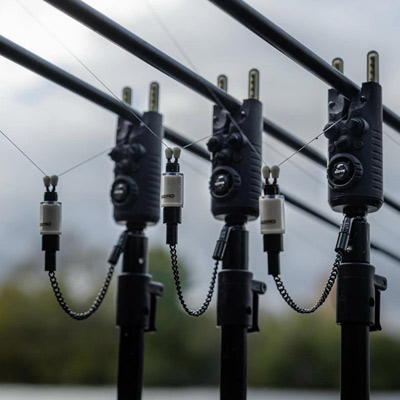 Hanger Sonik Gizmo Litez Chain Bobbins - description 01